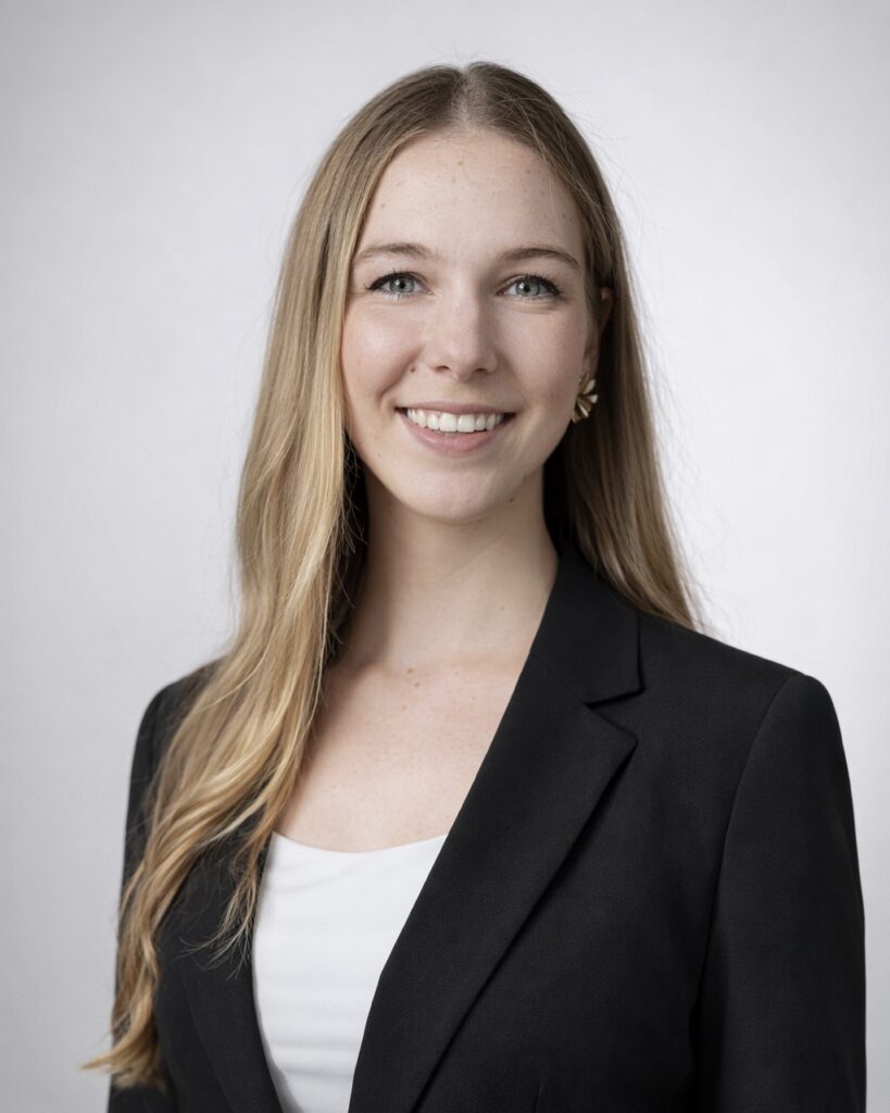 b79bbd33 04e5 45d8 b12a 9324e15878ad